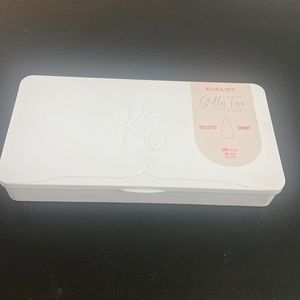 Kiara sky tips stilleto short